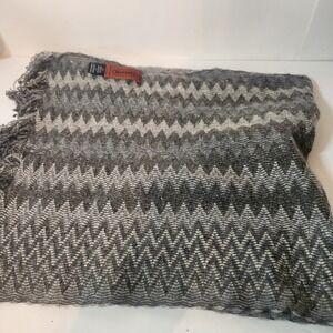 Vintage Missoni Scarf Gray White Zigzag Chevron Wool Blend Knit Made in Italy